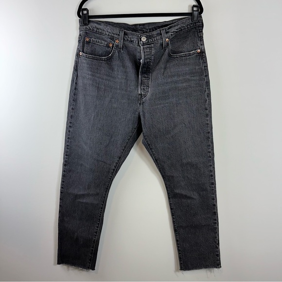 Levi’s 501 High Rise Cropped Straight Leg Jeans in Get Off My Cloud Size 33x28 - Picture 1 of 10